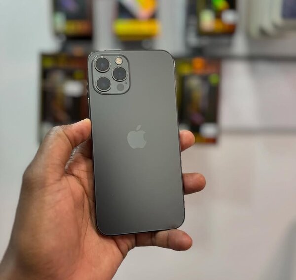 iPhone 12 Pro