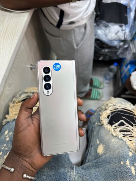 Galaxy Z Fold3 5G