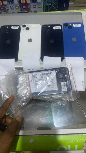 iPhone 13