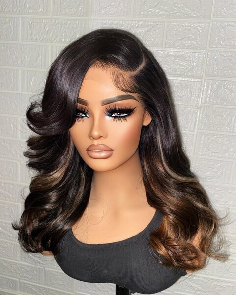 Wavy wig