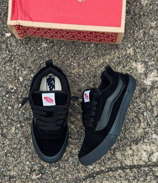 Van's Camon noire