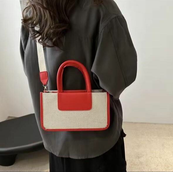Sac à main en toile élégante