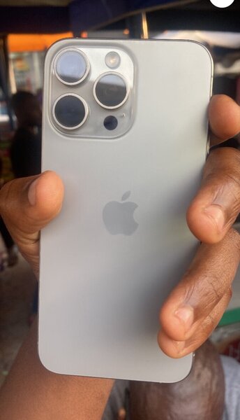 iPhone 15 pro max