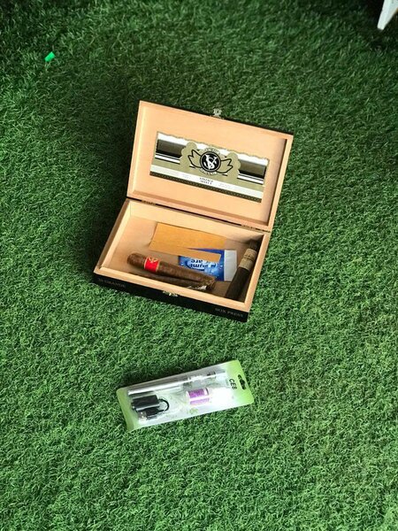 Refillable shisha
