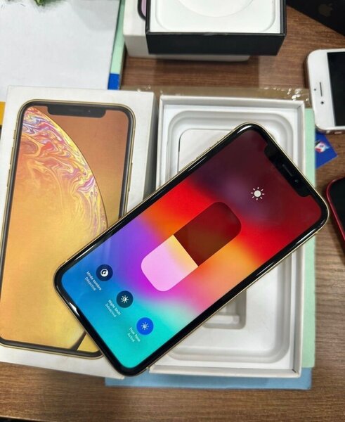 iPhone XR 64gb