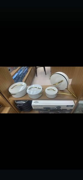 Non stick cooking set