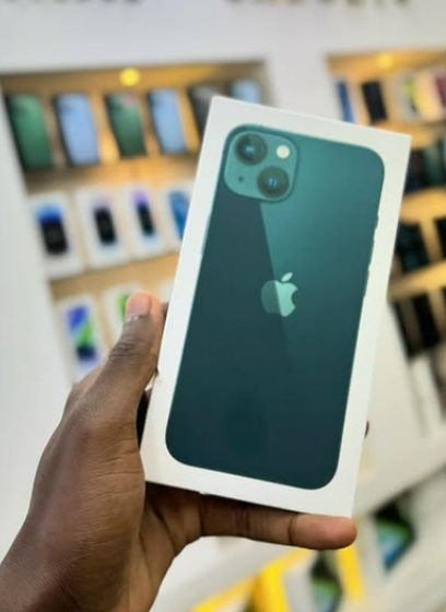iPhone 13