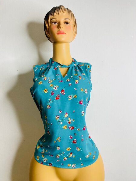 Ladies top