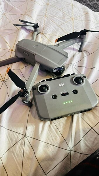Drone DJI avec télécommande