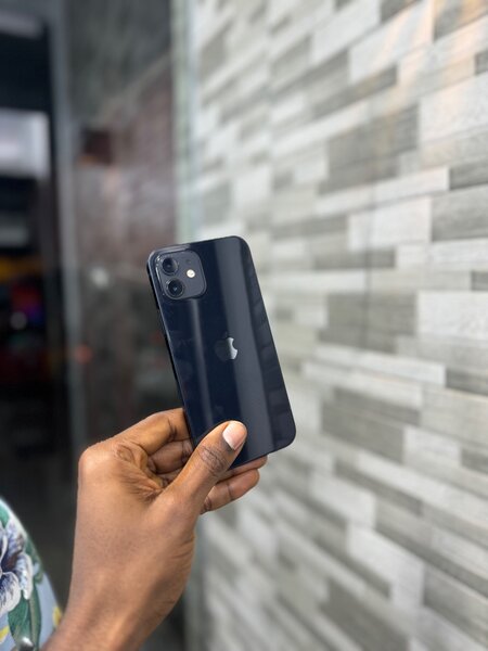 iPhone 12