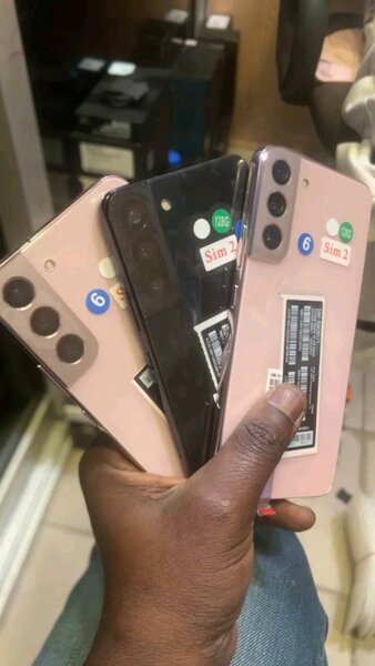 Smartphones double SIM 128Go