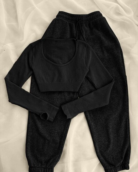 Women's clothes