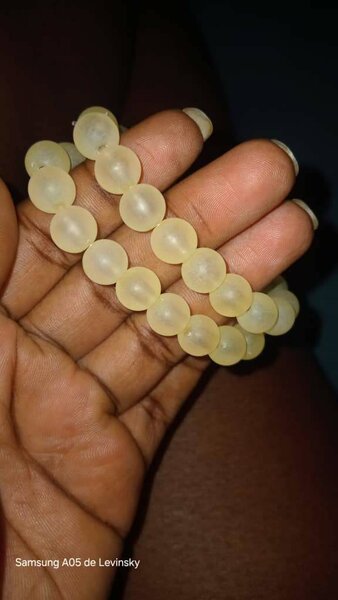 Bracelet perles translucides