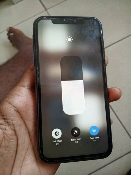 iPhone 11