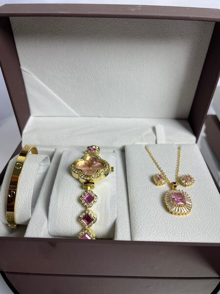 Ladies 3 in 1 set