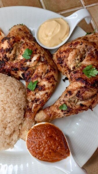 2 plats attiéké et poulet