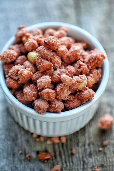 Arachides caramélisées croquantes
