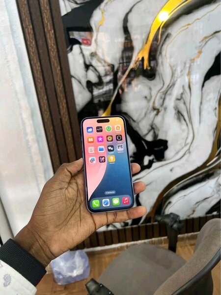 iPhone bleu déverrouillé