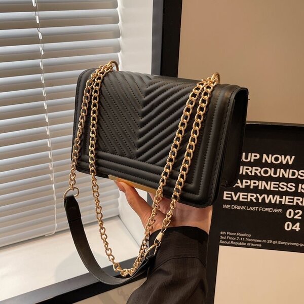 Hand bag