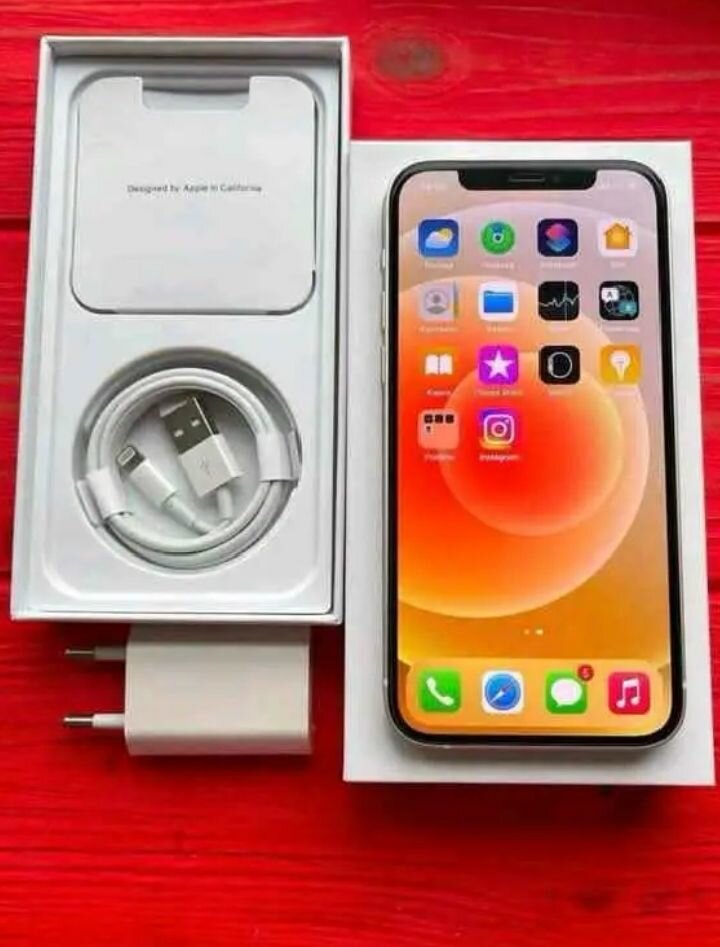 iPhone 12 Blanc 128GB Déverrouillé