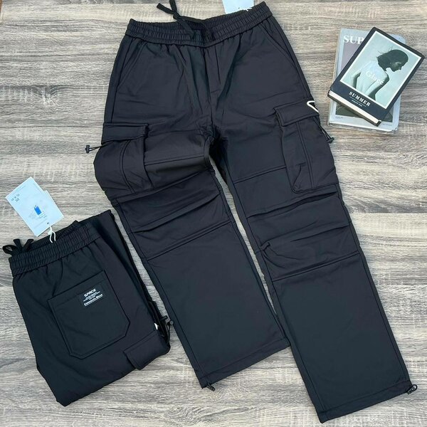 Solid joggers