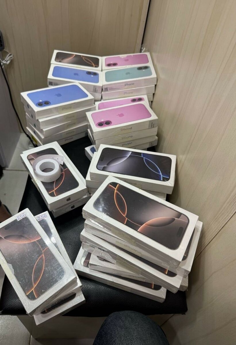 iPhone 16