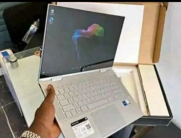 HP Laptop core i7