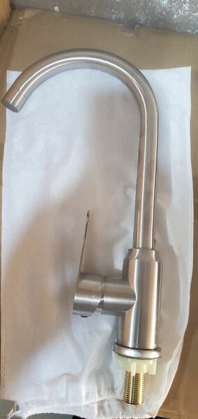Kitchen faucet