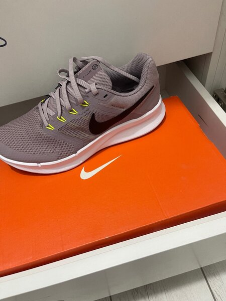 Nike