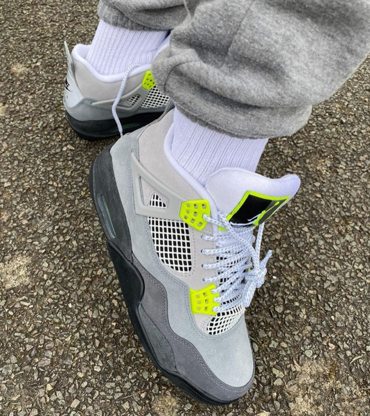 Air Jordan 4 Retros 
