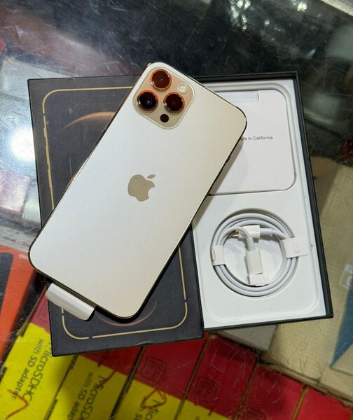 iPhone 12 Pro Max