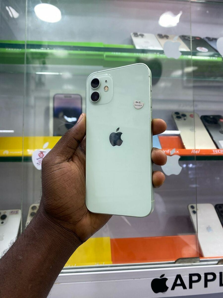 iPhone 12