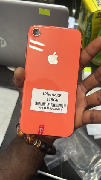 IPHONE XR