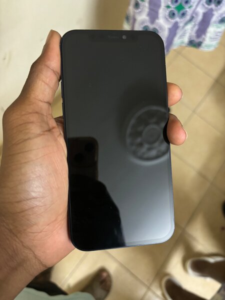 iPhone 12