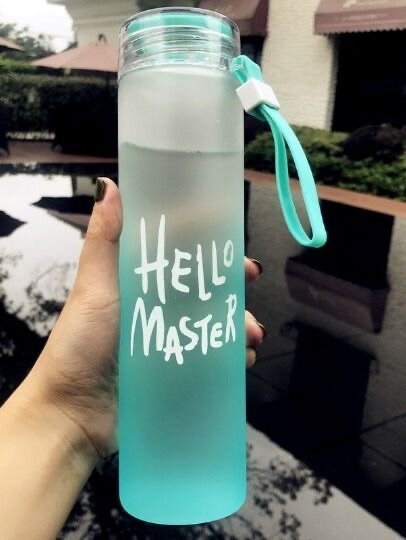Bouteille d'eau Hello Master