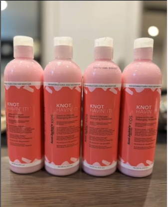 Aunt Jackie's Kids Knot Havin' It Leave-In Ultimate Detangling Moisturizer is a gentle, non-greasy, and effective solution designed specifically for kids' hair. 