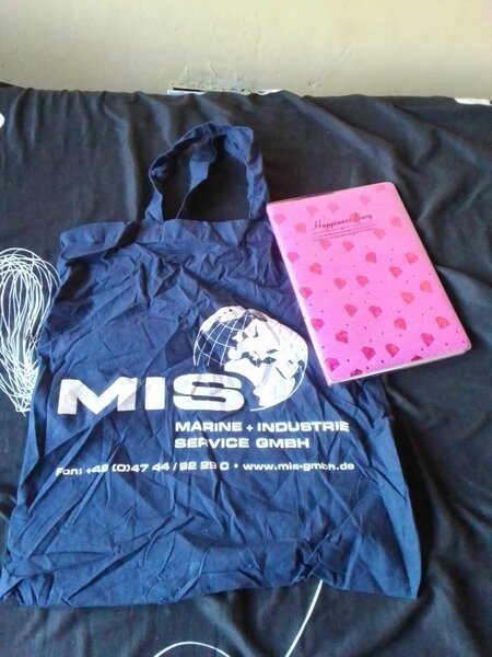 Tote bags