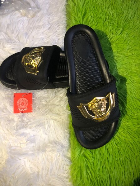 Claquettes hommes