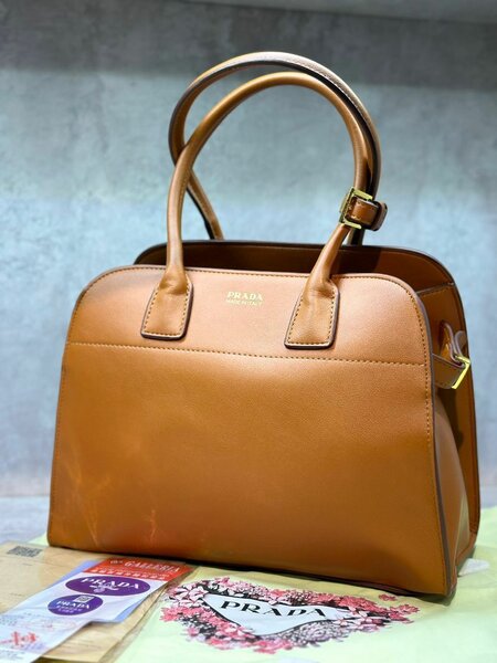 PRADA
