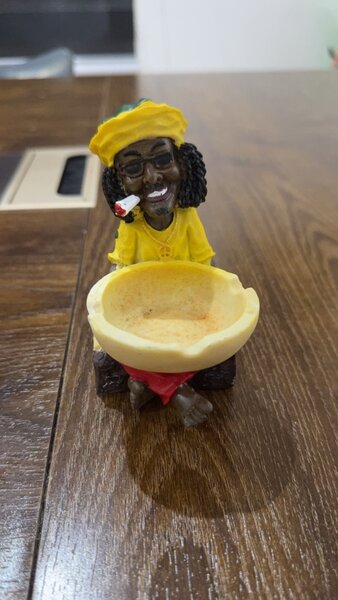 ASHTRAYS