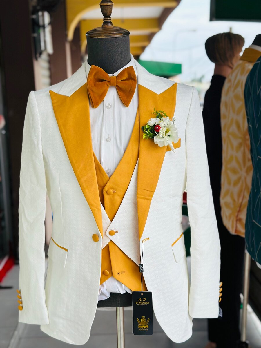 Mens suit