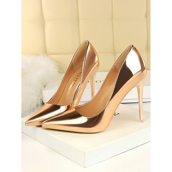 Bigtree pencil heel