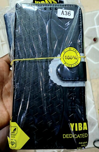 Étui clapet detéléphoneA36/A56