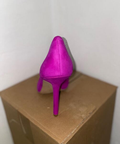 Ladies heels