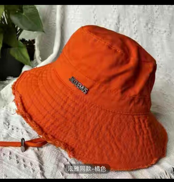Bucket hats