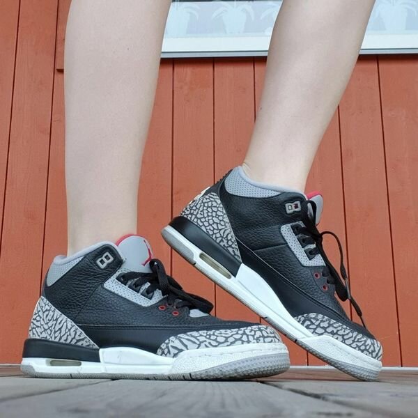 NIKE AIR JORDAN III