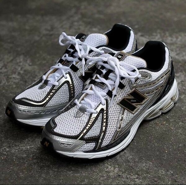 NEW BALANCE 530