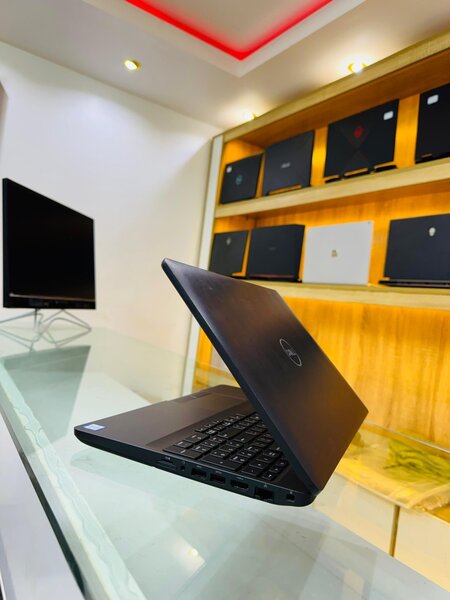DELL PRECISION 3541
