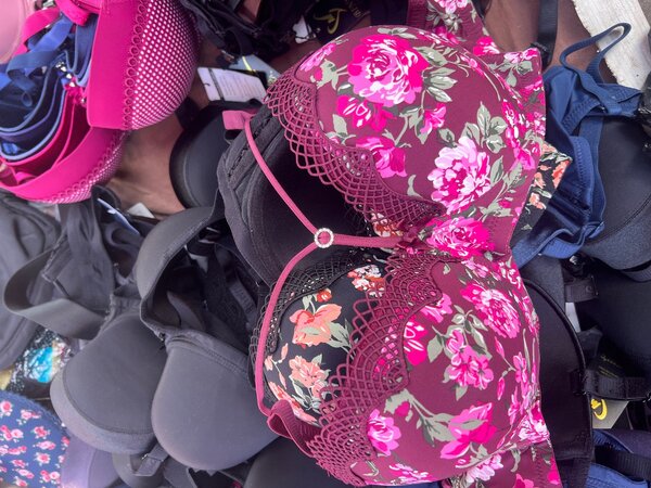 Binnys Brazziers