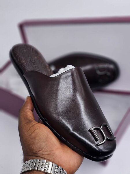 HALF SHOE